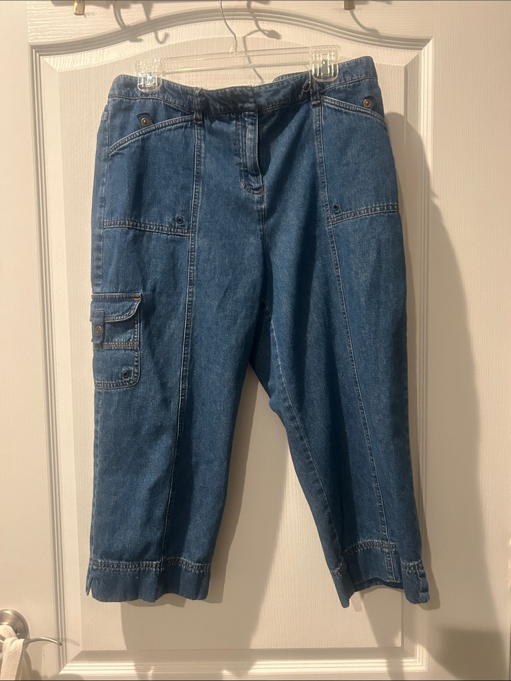 Jones New York Dark Blue Denim Cargo Capris 14P